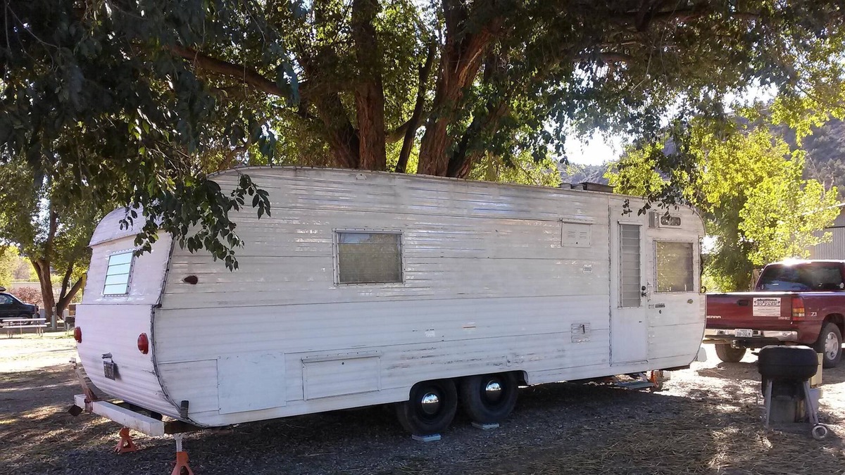 Meeker House | 1959 Vintage RV Cabin