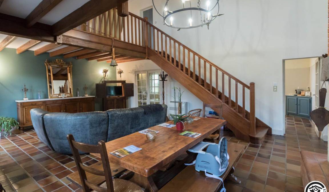 Beaumont-sur-Leze House | 196 m² Gîte ∙ 4 bedrooms ∙ 8 guests
