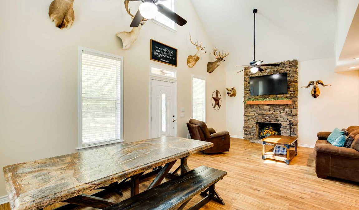 Emory House | 197 m² House ∙ 2 bedrooms ∙ 7 guests