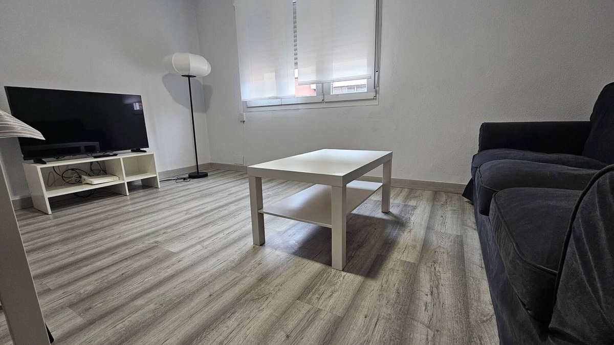 Distrito Oeste Apartment | 1A114 Apartamento moderno de 3 habitaciones