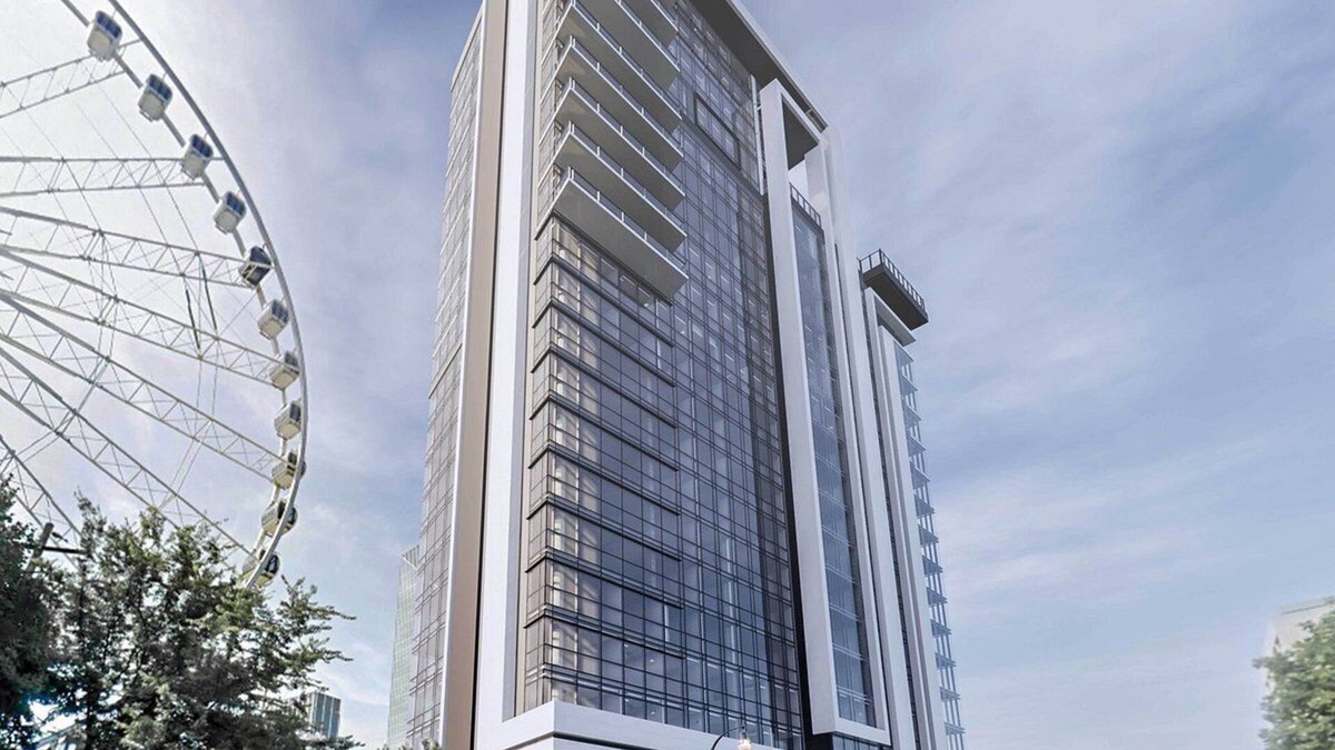 Downtown Atlanta Hotel | 1BD Presidential Suite/Atlanta - Downtown Location w/Rooftop Pool!