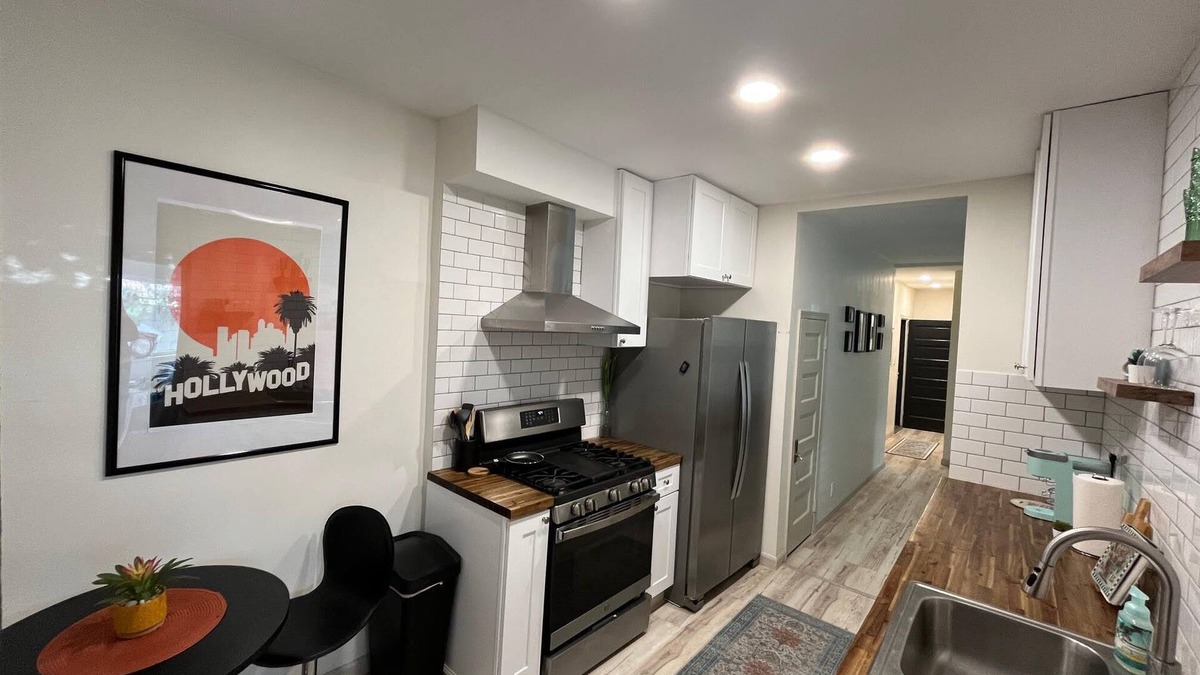 Little Armenia House | 1BD w AC & Updated Kitchen + BBQ