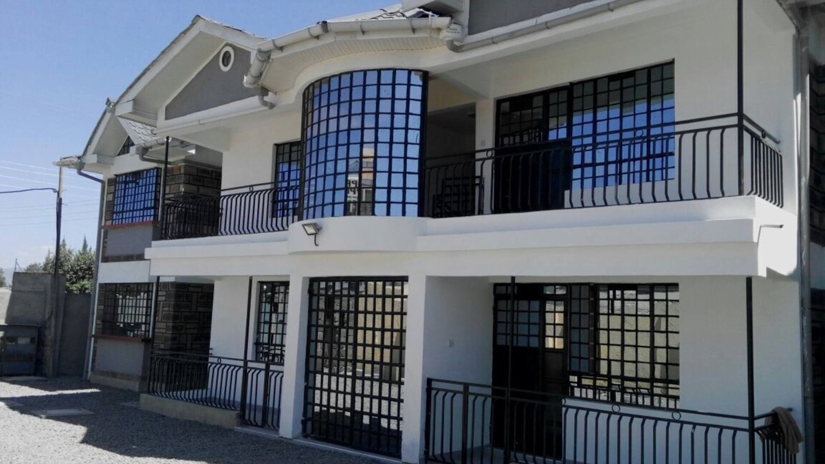 Nakuru Apartment | 1Bedroom PottersVilla Fully Furnished Apartment