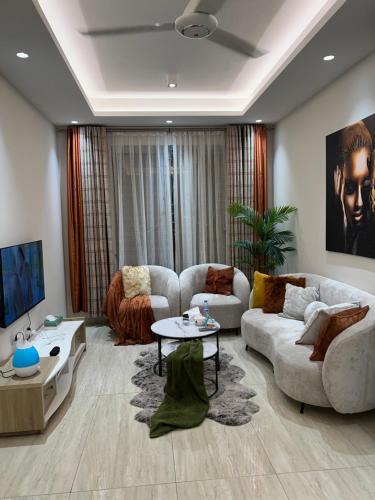 Al Khuwair Apartment | 1BHK Luxurious Apartment Muscat bousher