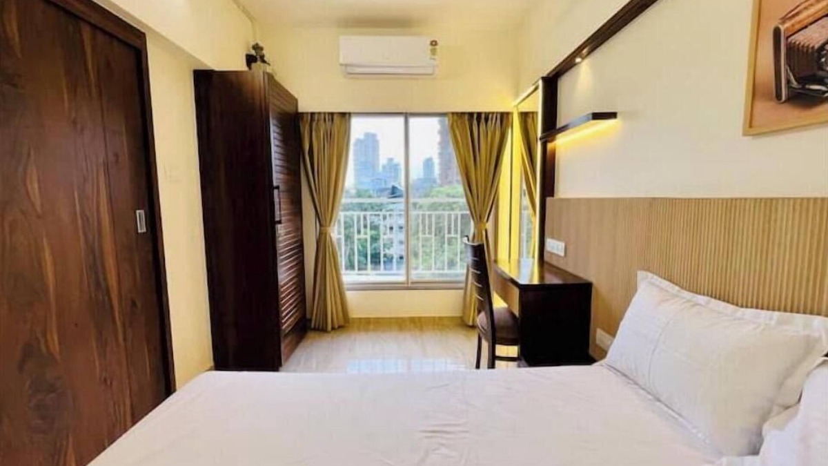 Kandivali East Apartment | 1BHK near Infiniti Mall, Malad