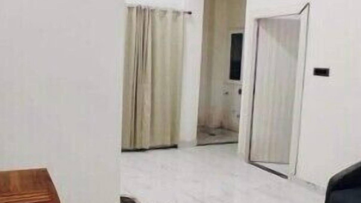 Varanasi House | 1BHK Suite - 204@ Kanti Villa -MahaShiva Retreat