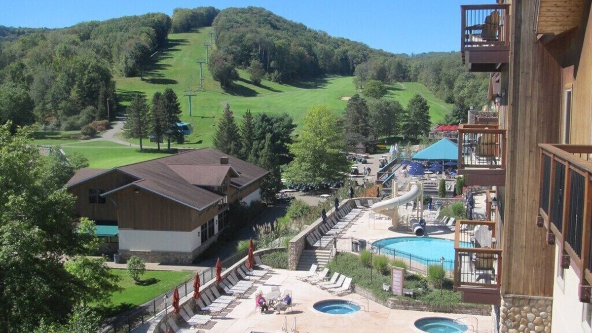 Ellicottville Condo | 1BR 1BA Full Kitchen Ski In/Out Golf Tamarac Club Holiday Valley Condo Sleeps 4