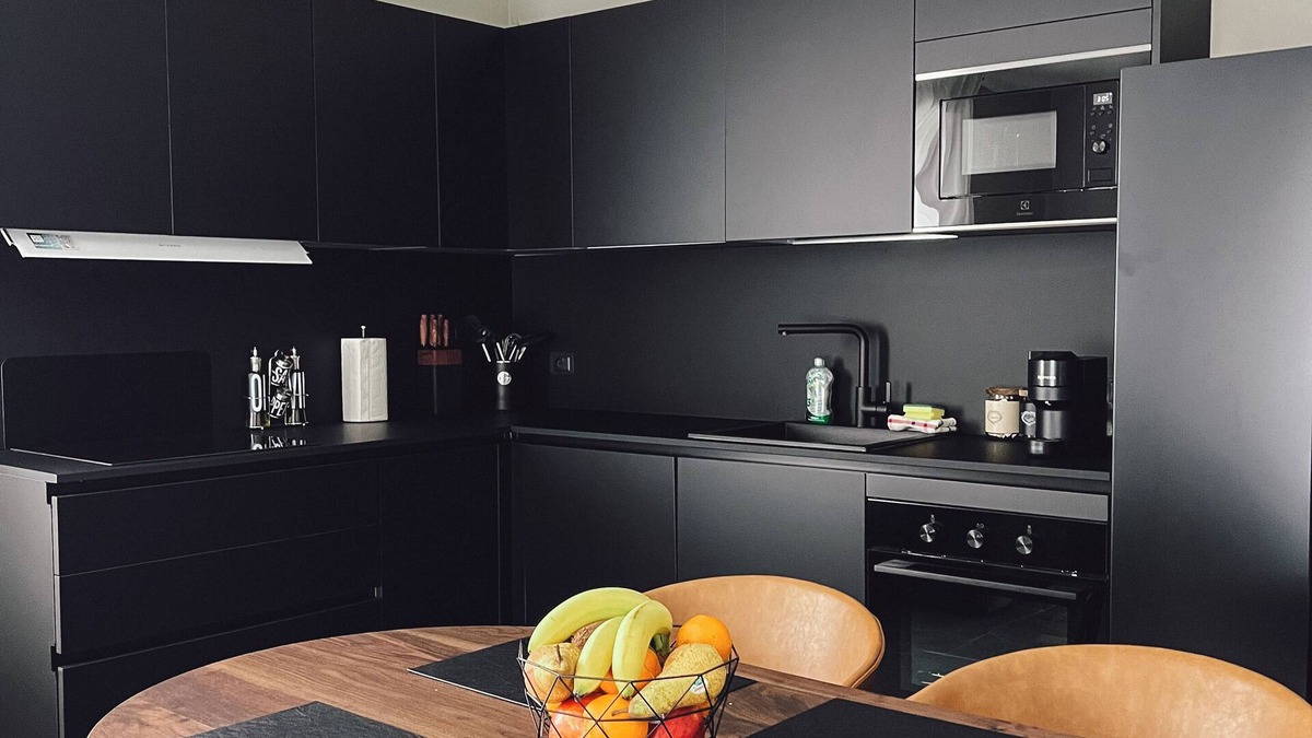 Savio Apartment | 1BR Apt + Sofa Bed Sleeps 4 Free Parking