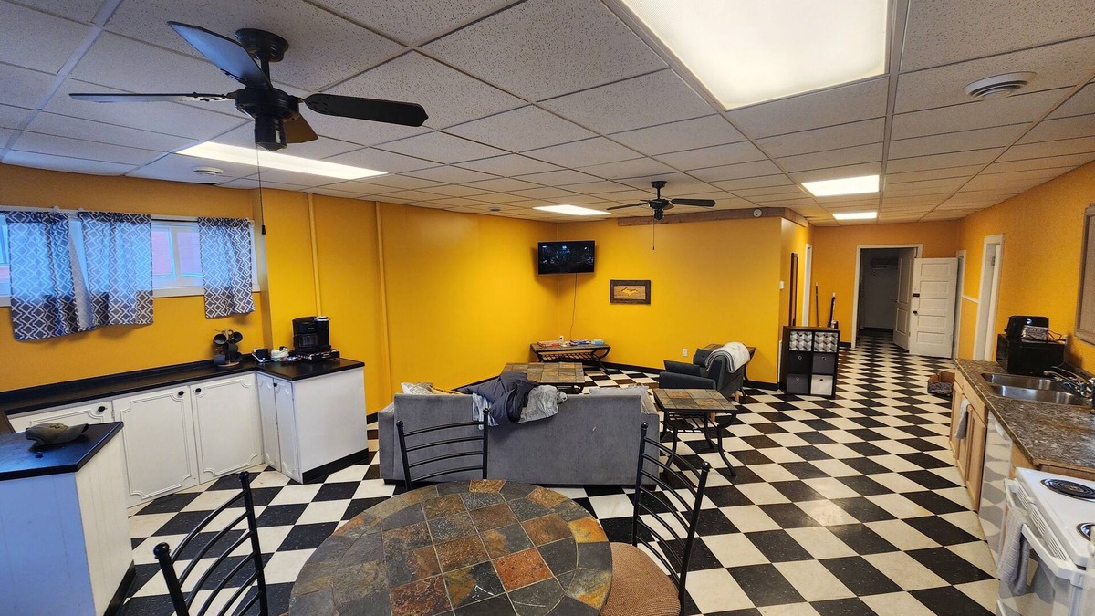 South Range Apartment | 1BR Close to MTU, Keweenaw, Houghton w/Full Amenities on the SXS SnowmobileTrail