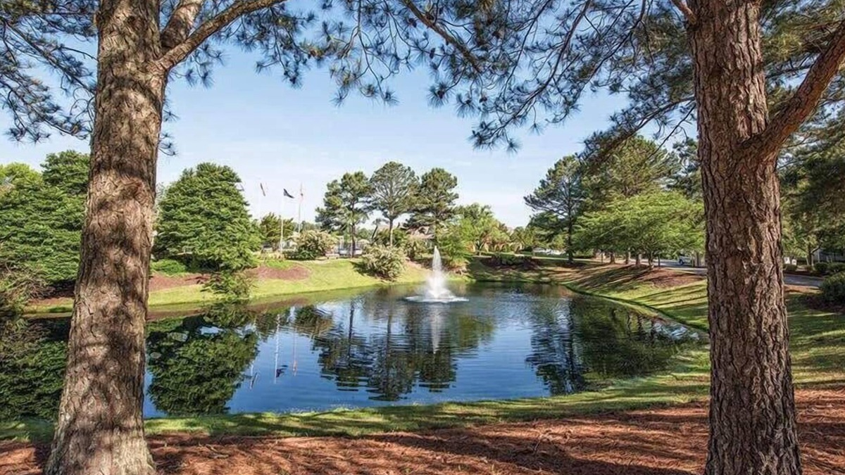 Williamsburg Condo | 1br Colonial Condo in Williamsburg & Family Fun!