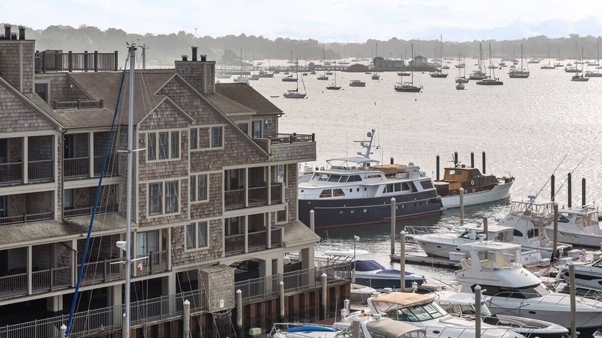 Yachting Village Condo | 1br Condo Newport Harbor Sailing