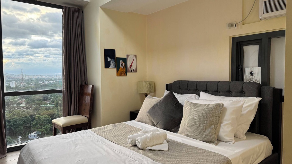 Pinagsama Condo | 1BR Condo w/Great View Near Venice Canal & BGC
