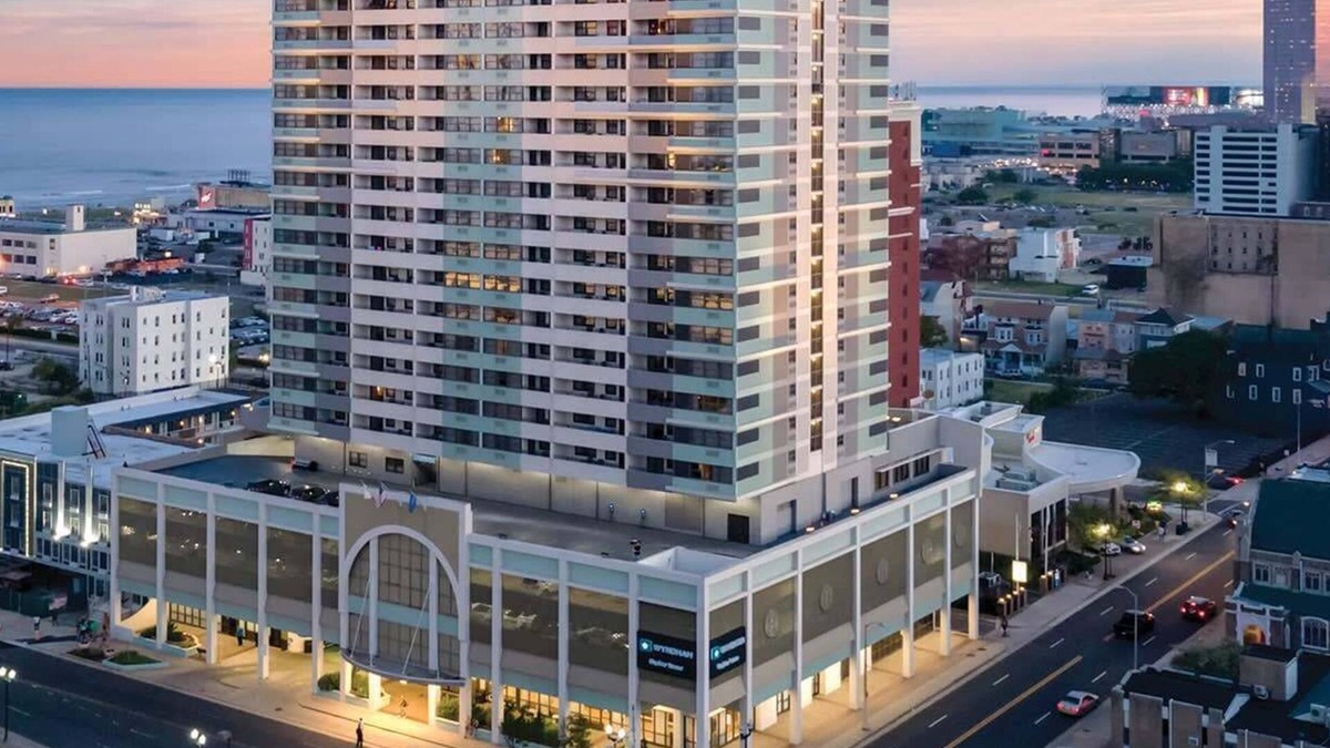 Atlantic City Condo | 1br Deluxe Condo Breathtaking Views & City Fun!