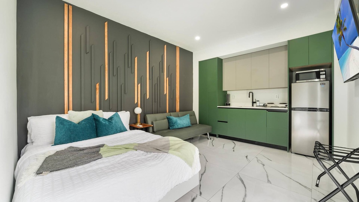 Coral Terrace Apartment | 1BR Downtown Apt: Sleeps 3, Modern Bath & Kitchen