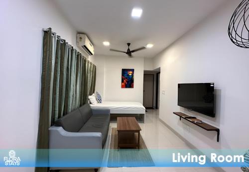 Lower Parel Apartment | 1BR Mumbai Theme Apartment Lower Parel