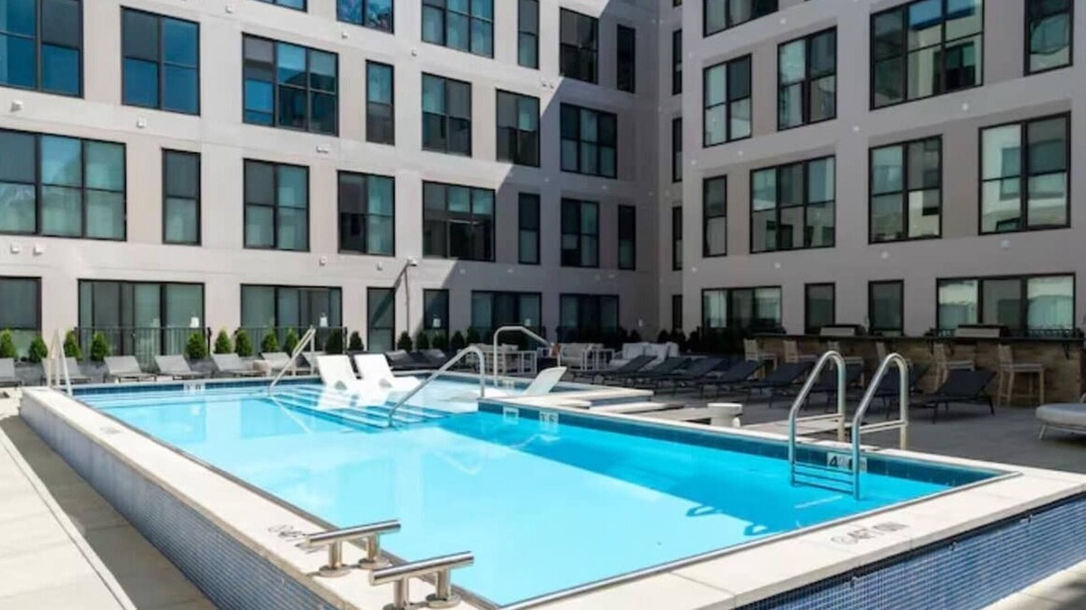 Pendleton Apartment | 1BR OTR CBD Splurge - FreeParking/Gym/Rooftop Pool
