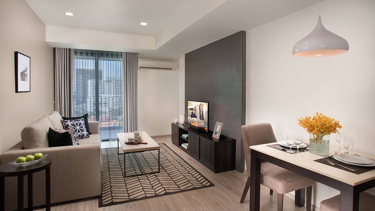 Ekkamai Condo | 1Br Pet friendly/Ekkamai/Monthly