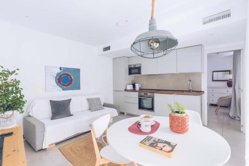 Gibraltar Apartment | 1BR w private patio in the Nook your quiet refuge