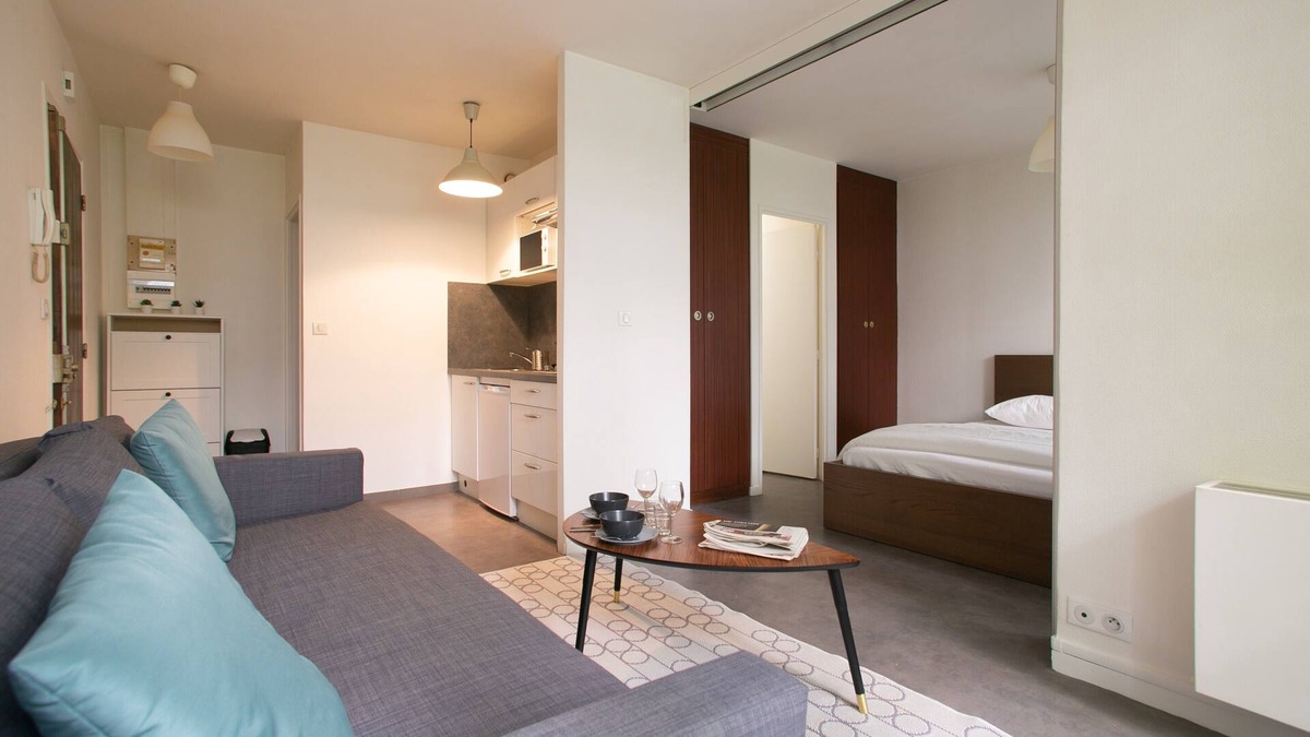 Saint-Fargeau Apartment | 1BR with terrasse/Parking - Civil Lease