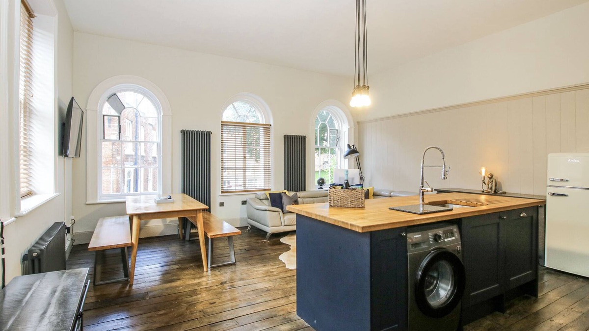 Shrewsbury Cottage | 1C COLLEGE HILL, pet friendly in Shrewsbury