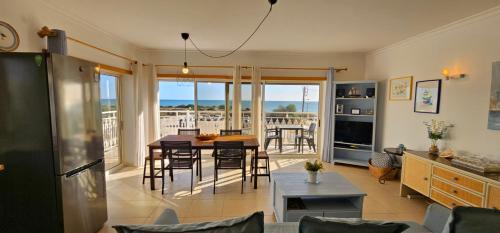 Armacao de Pera Apartment | 1C Praia Mar Sol - Casas & Papeis