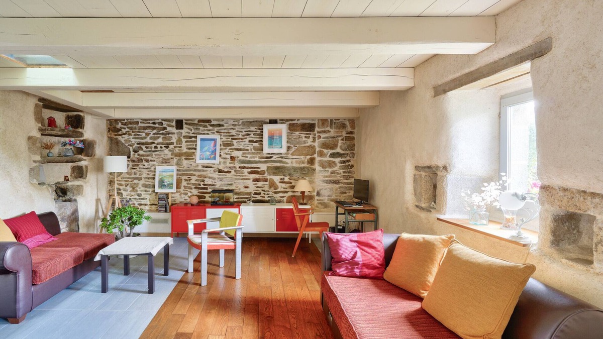 Plovan House | 1km from the beach, charming cottage for 6