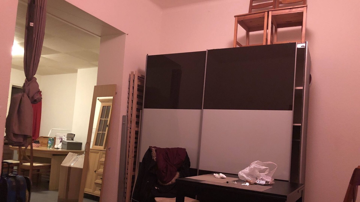 Lausanne Apartment | 1pc big studio type in center of lausanne u can stay 2 person