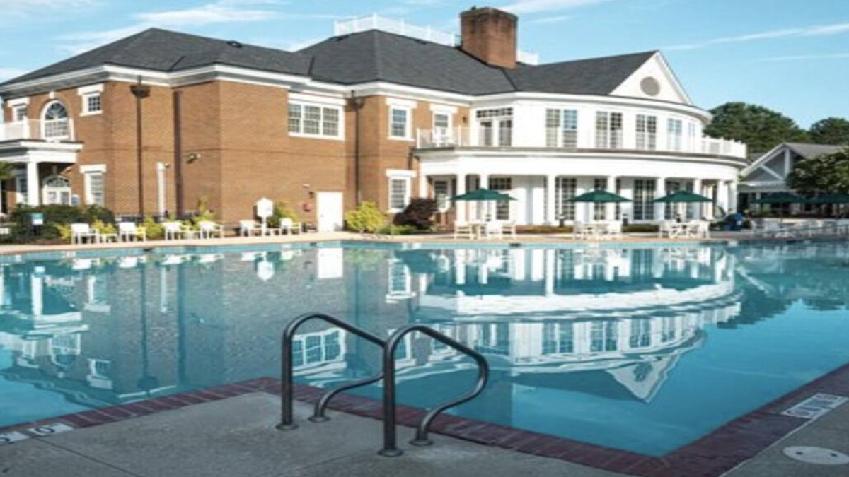 Williamsburg Resort | 1st Fabulous 4-bedroom resort! Integrated rooms designed for family fun.