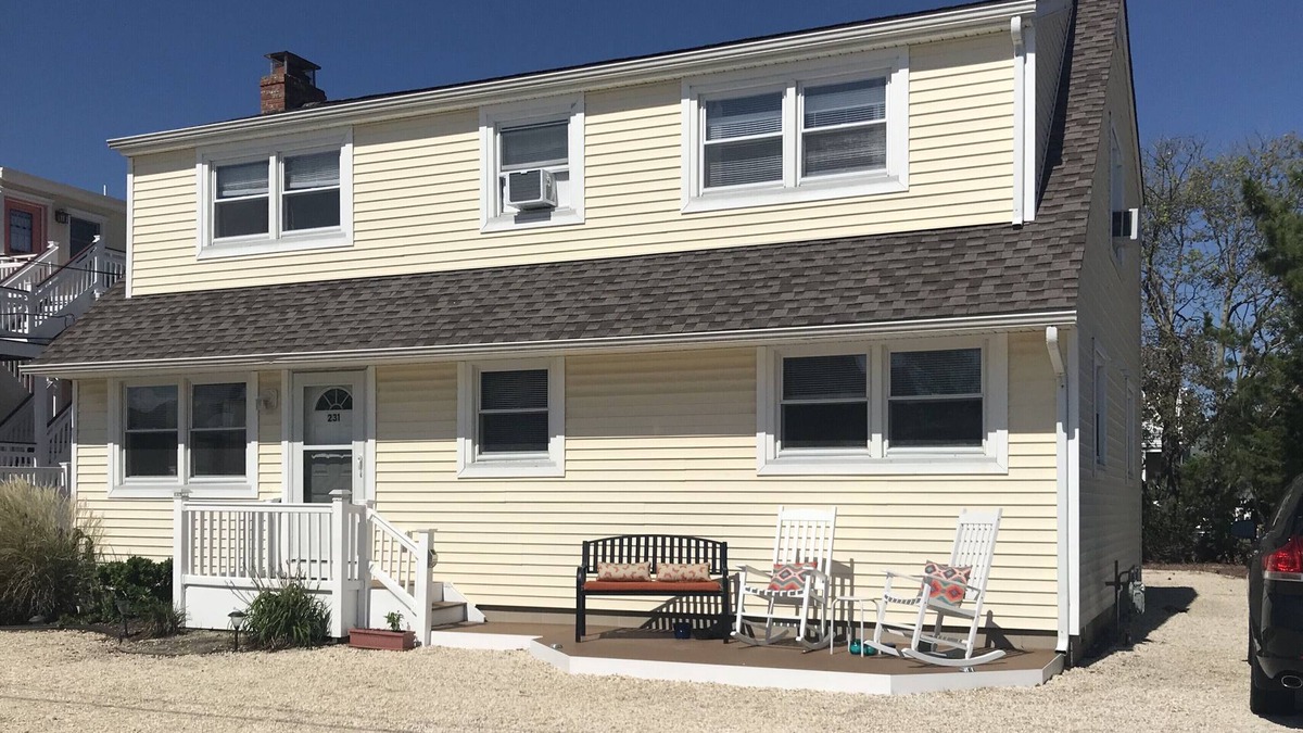 Ship Bottom House | 1st Fl of duplex. Sunsets over the bay, walk to beach. Great family getaway.