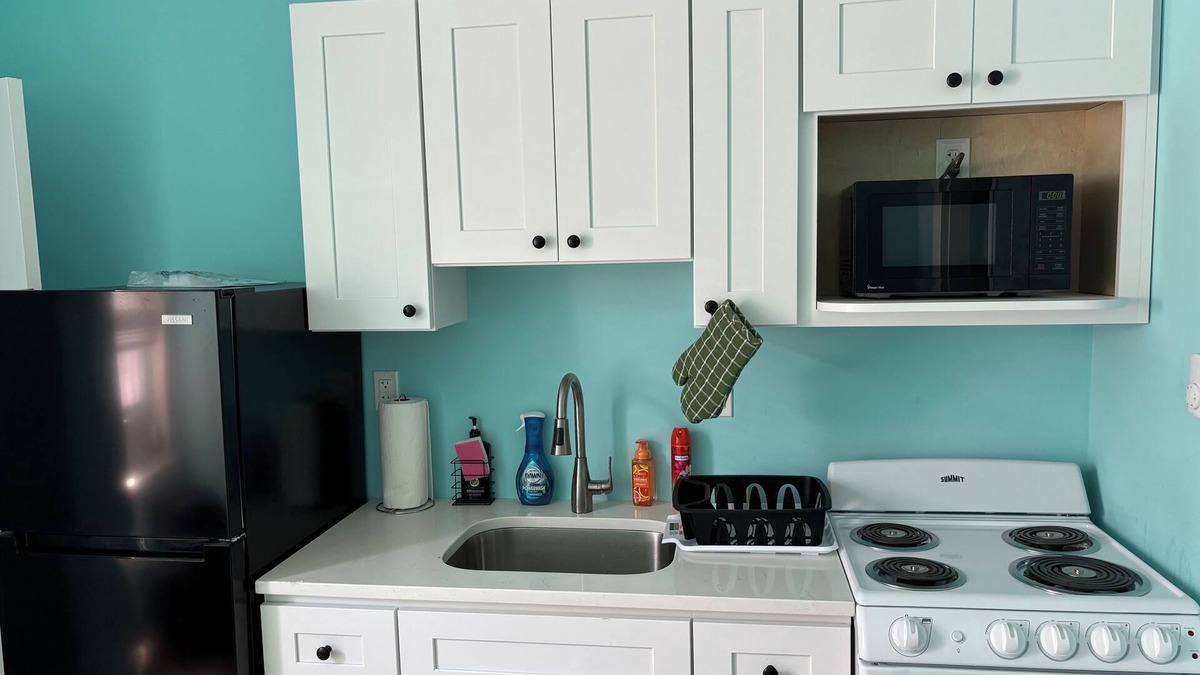 Kensington Apartment | 1st fl2 bedroom near downtown St.Christopher Hosp