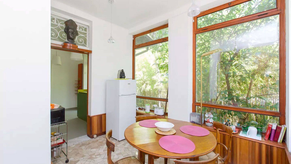 Monte Sacro Apartment | 1st floor apartment in a 3 storey villa with garden, bus/metro close by