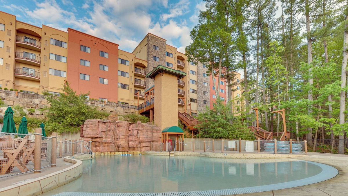 Wisconsin Dells Condo | 1st-Floor Chula Vista Resort Condo w/Patio!