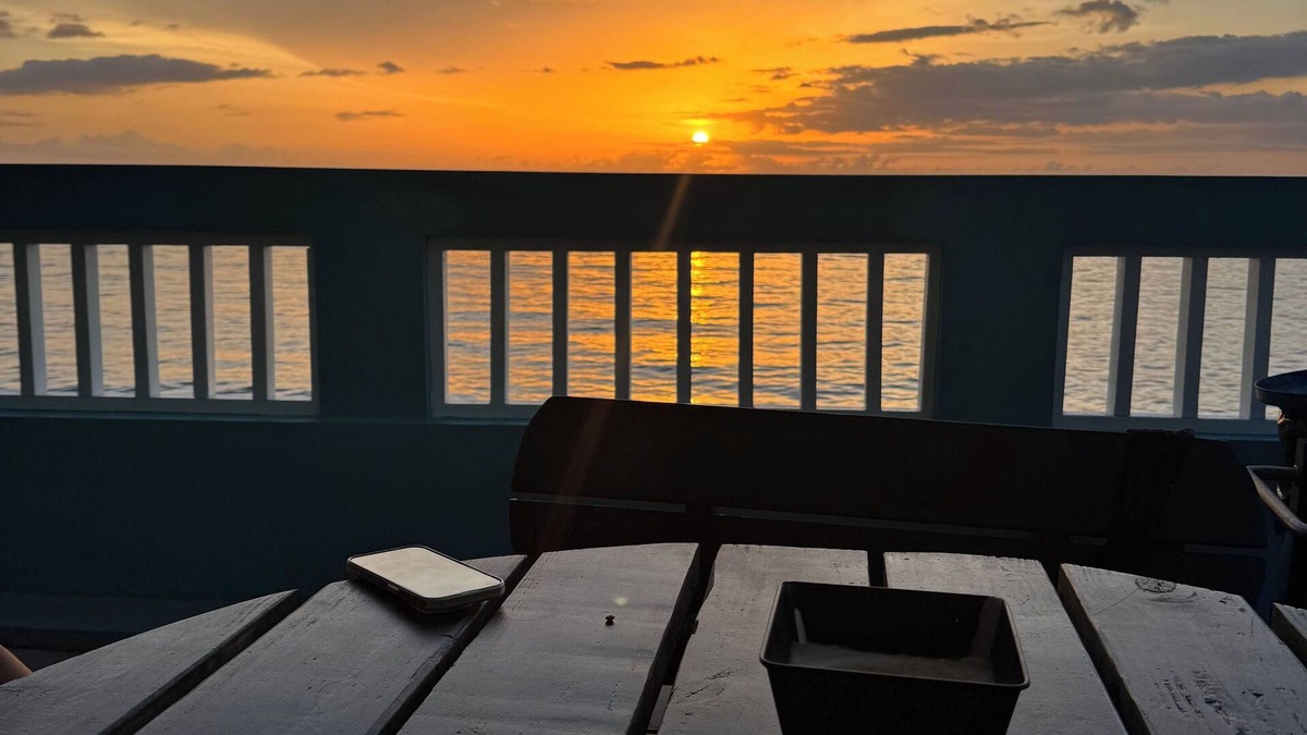 Guanajibo Apartment | 1st Floor - Direct Beach Access - Sleeps 6