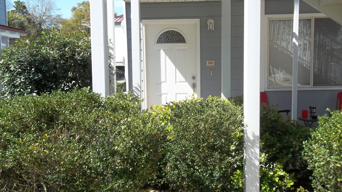 Biloxi Condo | 1st Flr Condo Steps from Beach. Near Keesler & Casinos