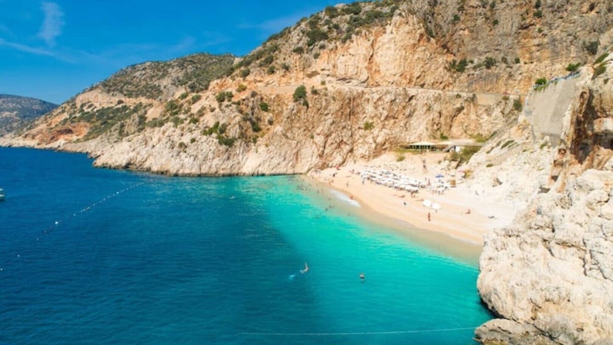 Kalkan Resort | 2+1 Apart in the Center of Kalkan, Close to the Beach Basil