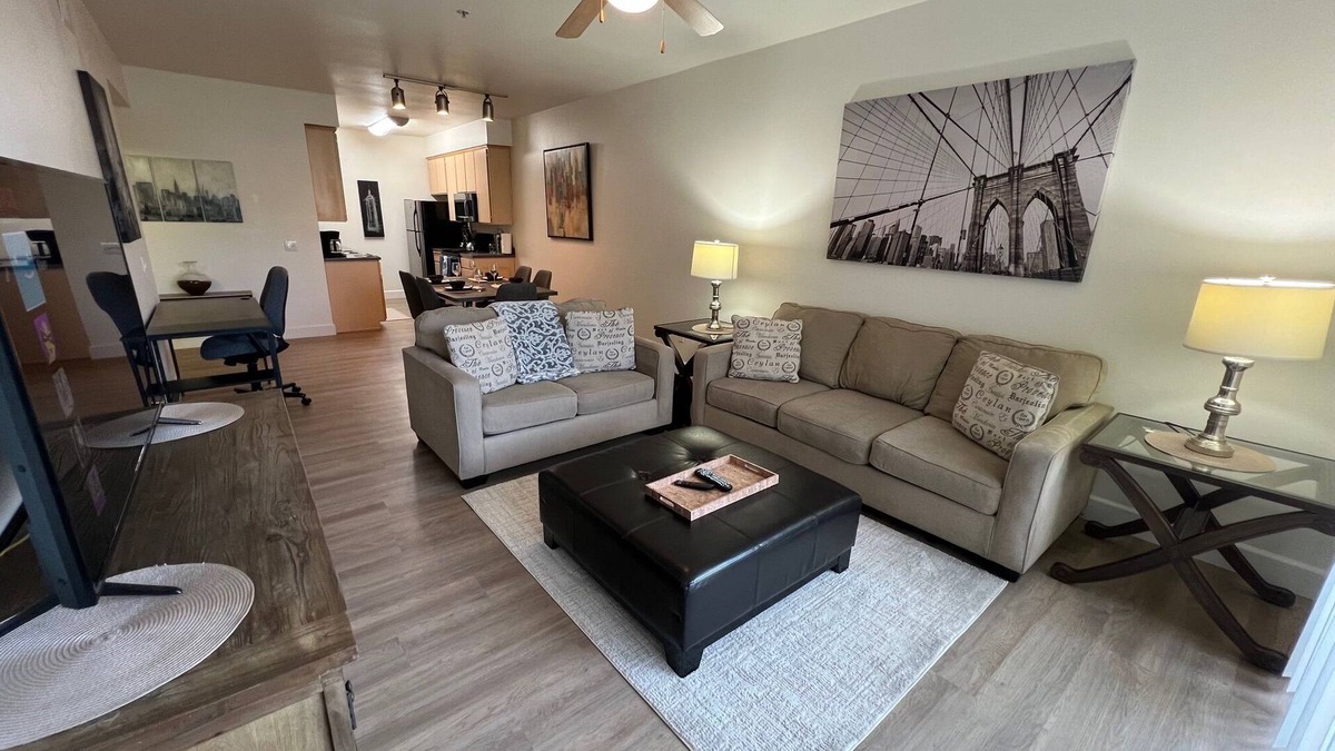 Arleta Apartment | 2+2 Beautiful renovated unit in San Fernando Valley/Los Angeles/