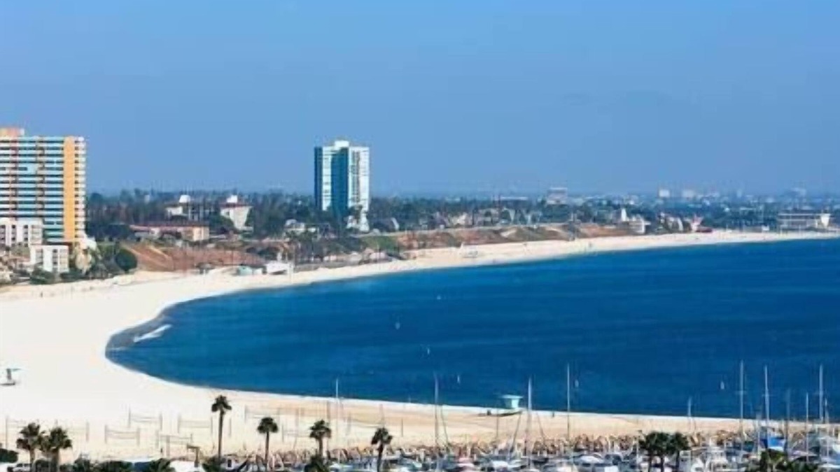 Waterfront Apartment | *2/2-Conv Center Ocean View Lux Suite 3 Balconies*