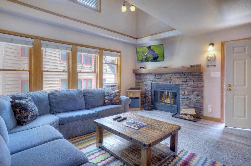 Durango House | 2 2 Ferringway 9