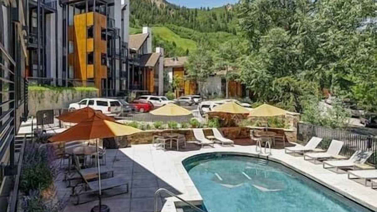 Downtown Apartment | 2/2 Great Core Condo, Aspen