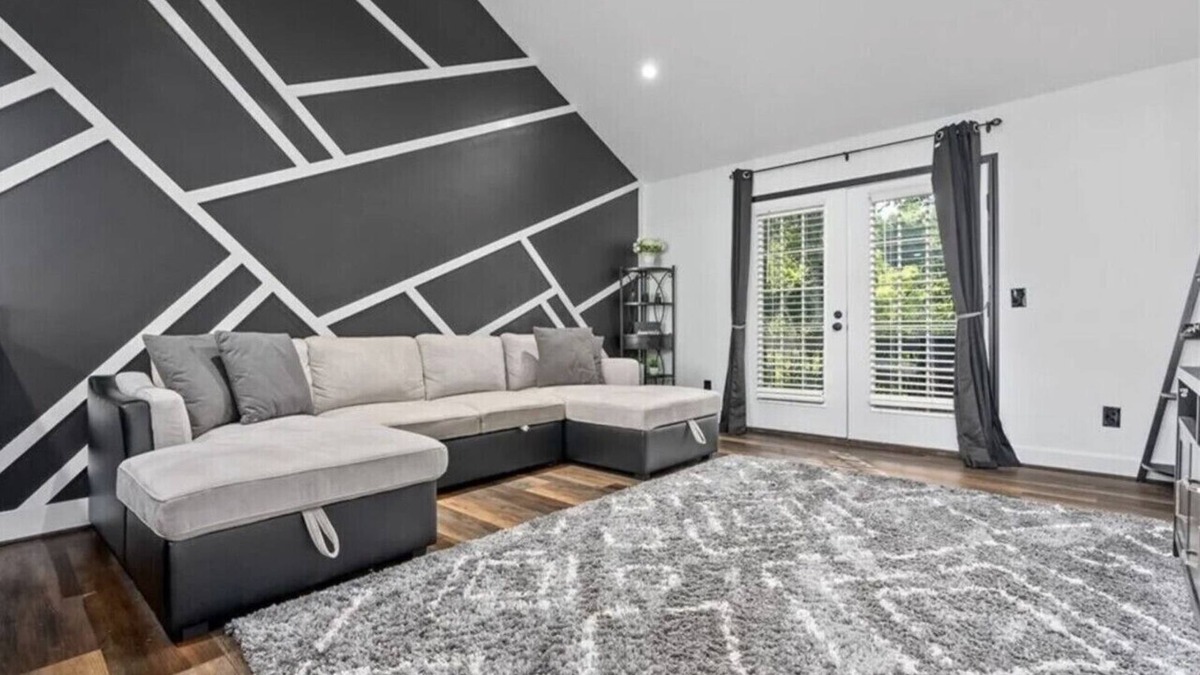 Auburn House | 2.5mi to Stadium/Arena. Close to AU Club Golf. Easy access from I-85