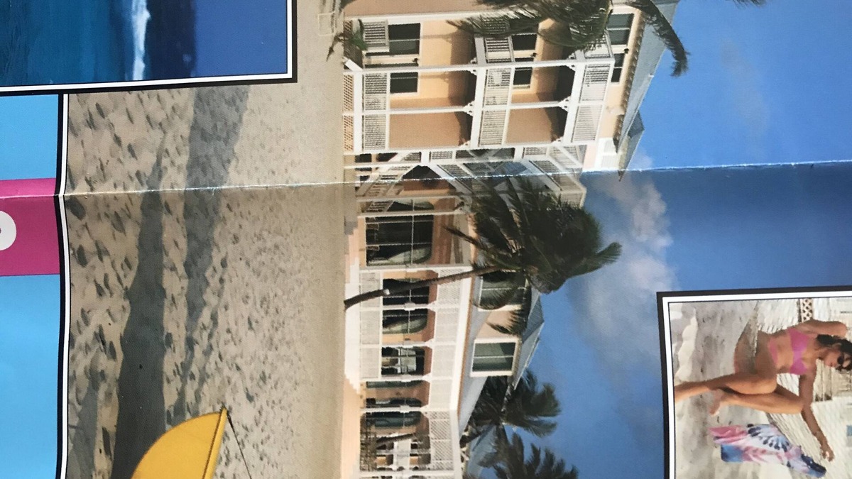 Colliers Bay Condo | 2 B/R Oceanfront Penthouse condo