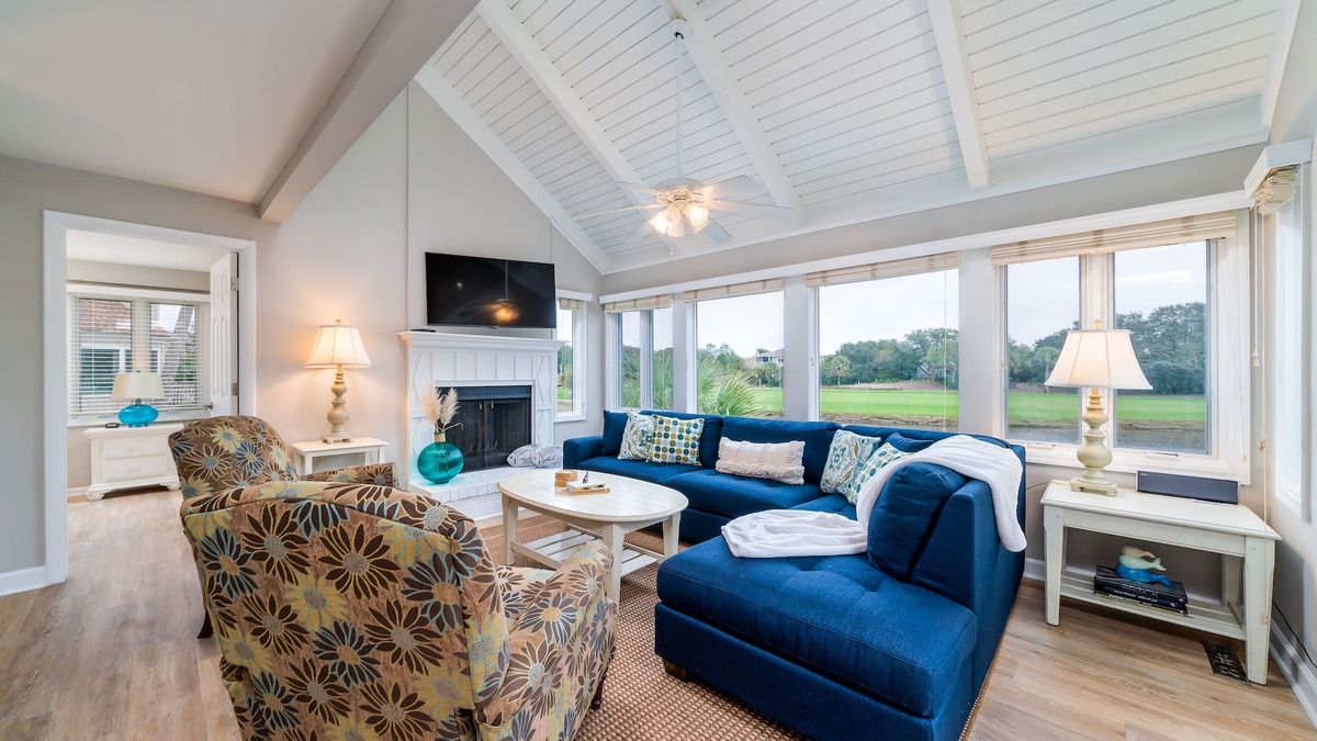 Sealoft Villas House | 2 BDR + Loft Cottage w/Golf Views! Close to Beach, Neighborhood Pool! Amenity Cards!