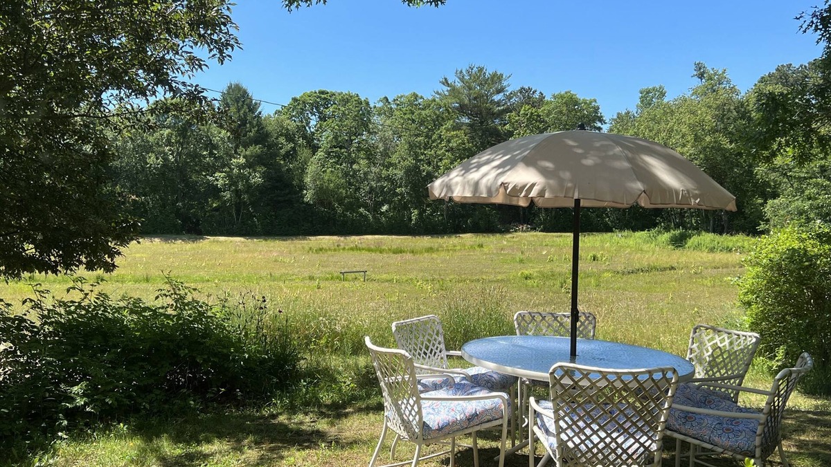 East Falmouth Cottage | 2-bdrm Cottage | Close to Everything | Pet Friendly