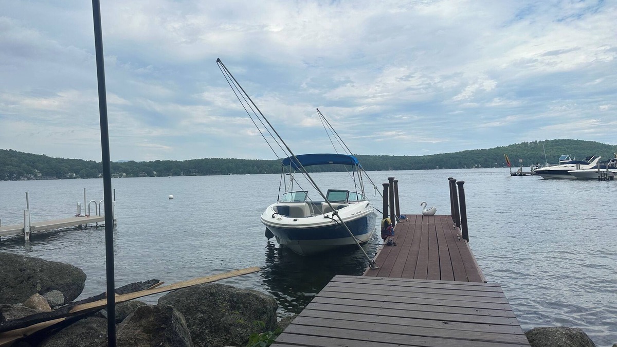 Meredith Cabin | 2 Bdrm Cozy Cottage #1 -Water Access and Dock on Lake Winnipesaukee - Meredith