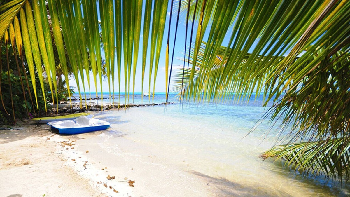 Otumai Villa | #2 Beach Villa Bliss by TAHITI VILLAS