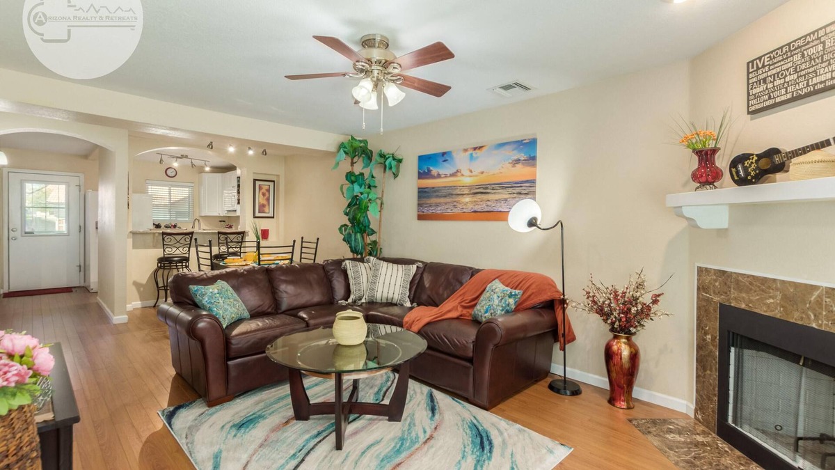 Alta Mesa House | 2 Bed/2.5Bath Poolside Getaway w/ Fireplace, Private Patio