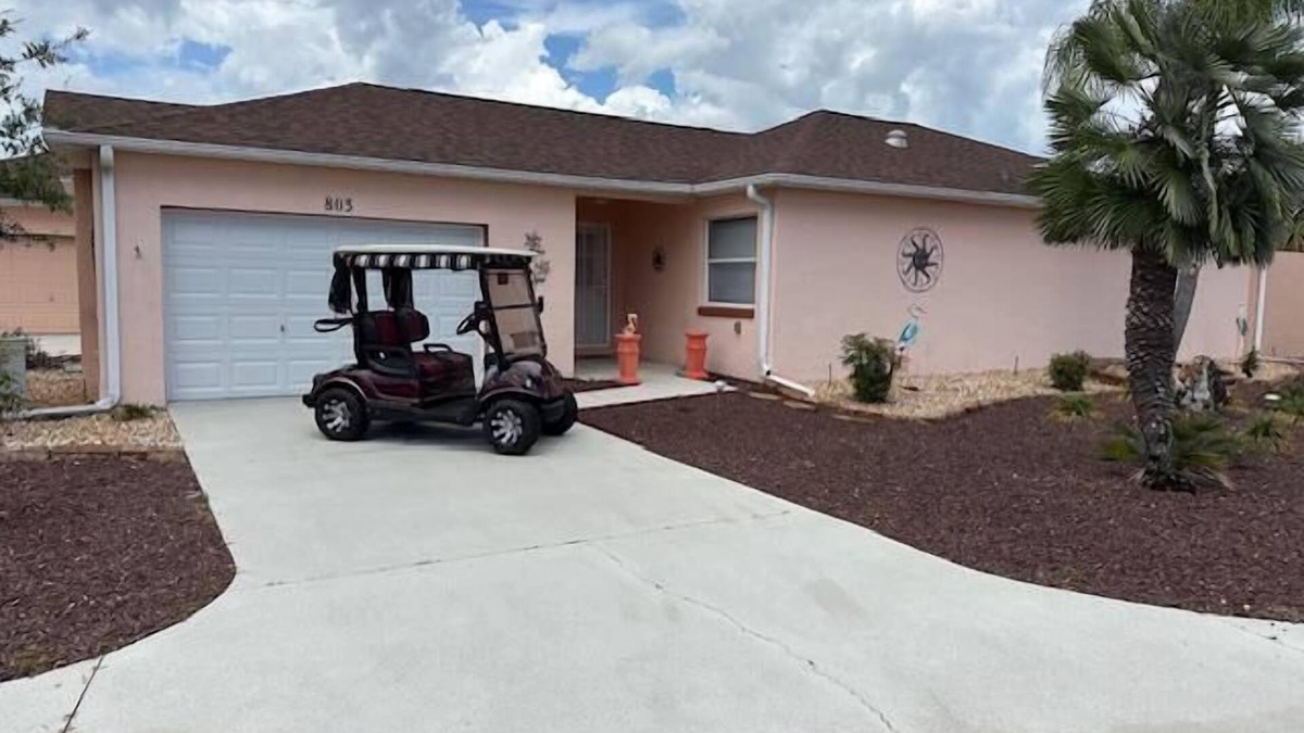 El Cortez House | 2 bed/2bath Courtyard Villa Spanish Springs w/cart
