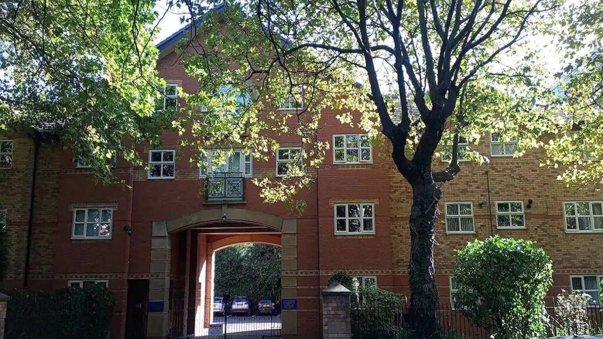 Sefton Park Apartment | 2 Bed Apartment Opposite Sefton Park