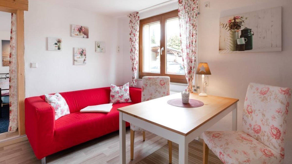 Willmenrod Apartment | 2-bed apartment "Rose" - Ferienwohnungen Wengenroth