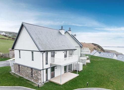 Pistyll House | 2 Bed Ground Floor Apartment - 11 Plas